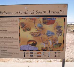 Wegweiser am Lookout "Lake Hart"