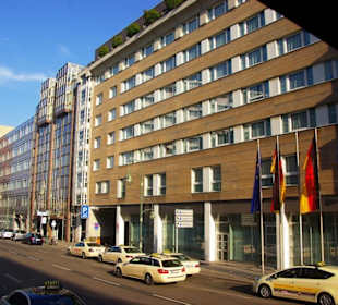 Unter den Linden bekannte Hotels