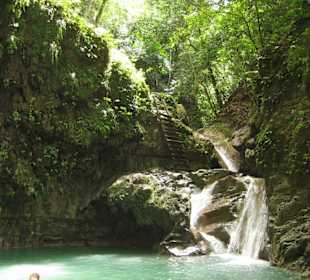 Der erste Wasserfall