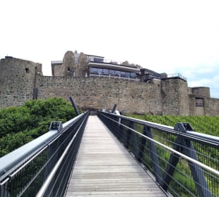 Blick vom Lift zur Burg