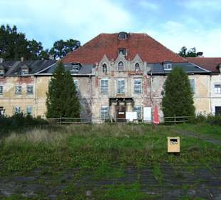 Vorderansicht Schloß Steinort