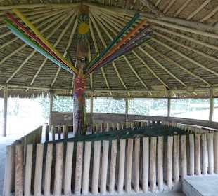 Eine Art Marterpfahl