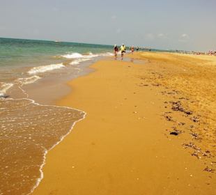 Gündogdu  Entlang am Strand