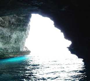 Grotten Ein- und Ausfahrt