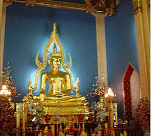 Wat Benchamabophit-Tempel -Buddha