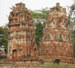 Die schiefen Türme von Ayutthaya