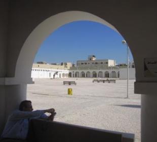 Blick vom Eingang in den Festungshof