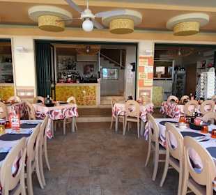 Einrichtung von Duo Palme