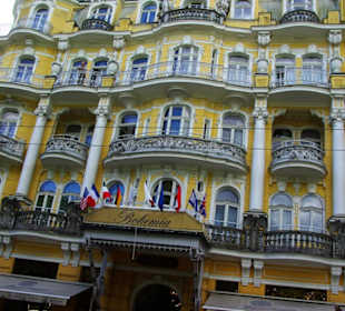 Farbenprächtige Hotels