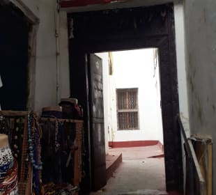 Eingang Shiv Shakti Tempel