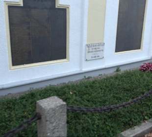 Haupt- und Waldfriedhof
