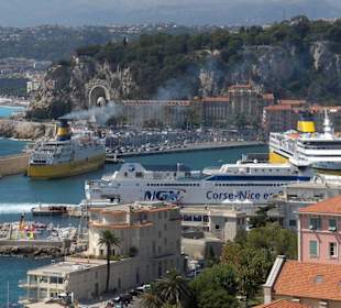 Der Hafen von Nizza