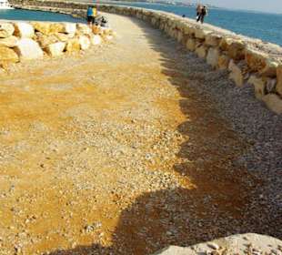 Neuer kleiner Hafen beim Hotel Royal Dragon