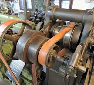 Rundgang durch die Hallen der Gesenkschmiede