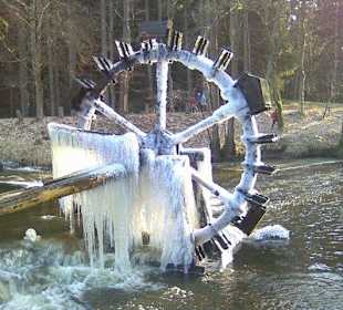 Wasserrad beim Ausflugslokal "Blockhütte"
