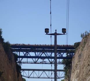 Traversés du canal de Corinthe  en croisère