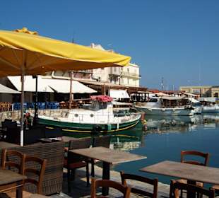 Kleiner Hafen in der wunderschönen Altstadt