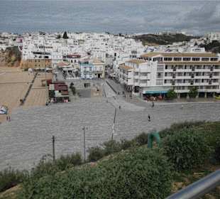 Fußgängerzone bis an den Strand