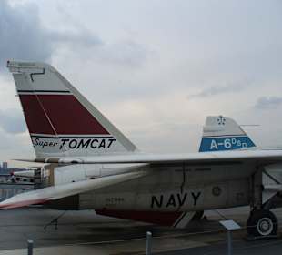 Auf der USS Intrepid