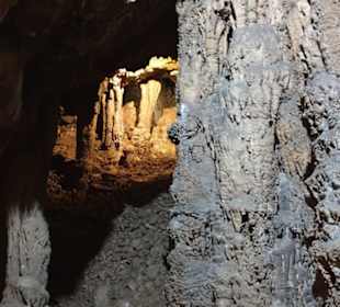 Tropfsteinhöhle von Innen