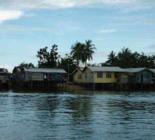 Wohnhäuser zur Überfahrt nach Turtle Island