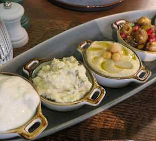 MAZZETELLER - diverse Vorspeisen vom Rest. Safran