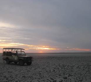 Jeepsavarie in den Pfannen