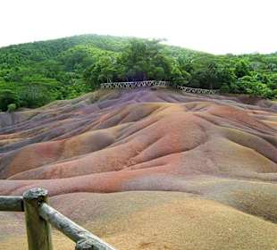 7 farbige Erde von Chamarel