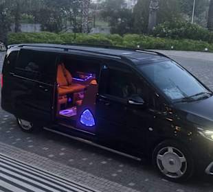 Transfer vom Hotel zum Flughafen 