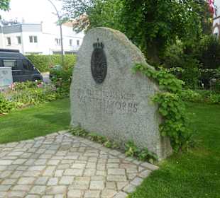 Kadettenstein am Paulinenplatz