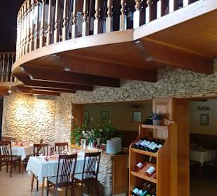  Restaurant Kiskakas Vendéglő in Székesfehérvár
