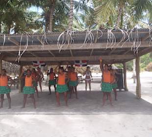 Tanzvorführung auf Saono