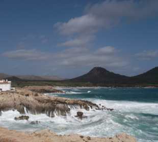 Blick auf Cala Guya (Strand) 