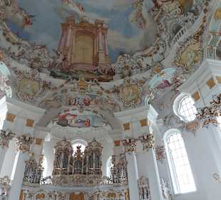Decke und Orgel