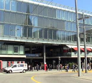 BAHNHOF