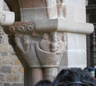 Estación sobre columna