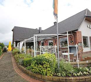 Gastronomie an der Strandpromenade Lembruch