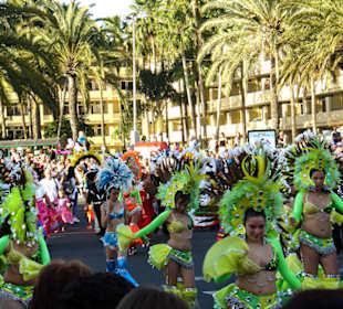 Carnevalsumzug im Süden der Insel