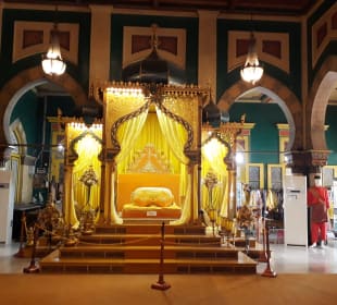 Istana Maimun