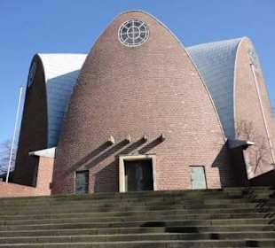 Kirche St. Engelbert