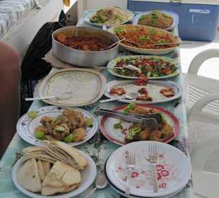 Mittagessen auf dem Schiff