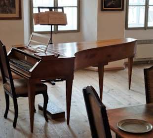 Exponate aus Mozarts Geburtshaus