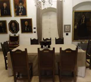 Ins Wignacourtmuseum im Anschluß der Katakomben