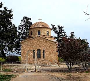 Kapelle mit Grabstätte