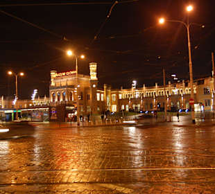 Dworzec nocą