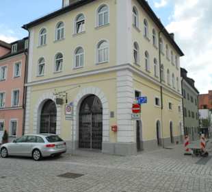 Schöne Häuser in der Stadtmauer