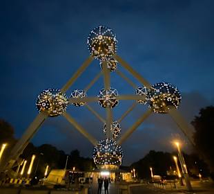 Atomium bei Nacht