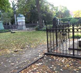 Invalidenfriedhof