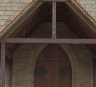 Friedhofskapelle Dettingen