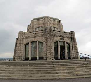 Vista House, Scenic Drive